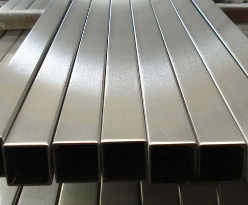304L kwadratowy rurociąg dekoracyjny ze stali nierdzewnej 2&quot;x2&quot; 5,8m długość