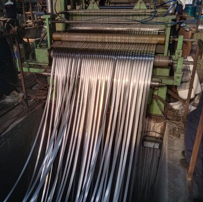 Powierzchnia lusterka AISI 304 Stal nierdzewna Wrębki 24ga